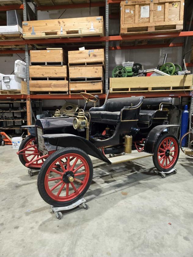 7c38a064-8e63-4695-b067-7bb96c429534